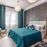 Apartament Beautiful In With Swimming Pool