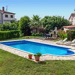 Apartament Beautiful In With Swimming Pool *
