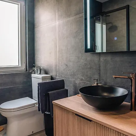 Apartman Amazing In With Kitchen *