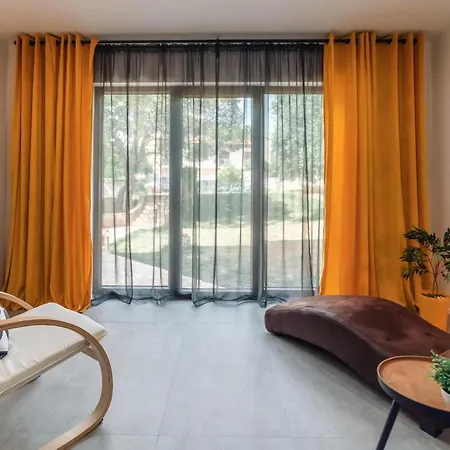Amazing In With Kitchen Apartman *