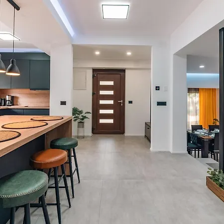 Apartman Amazing In With Kitchen *